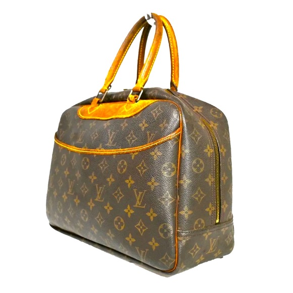 Louis Vuitton Bags Louis Vuitton Lv Logo Deauville Hand Bag